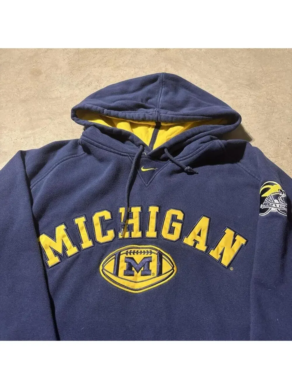 Vintage Y2K Nike Center Swoosh Michigan Wolverines Hoodie Mens L NCAA